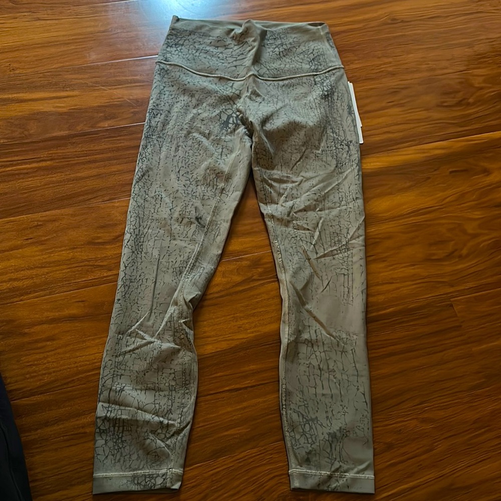 Lululemon Wunder Train HR 25”